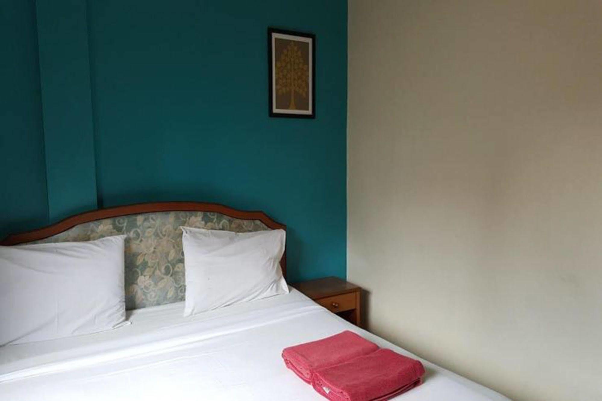 Krabi Loma Hotel Extérieur photo