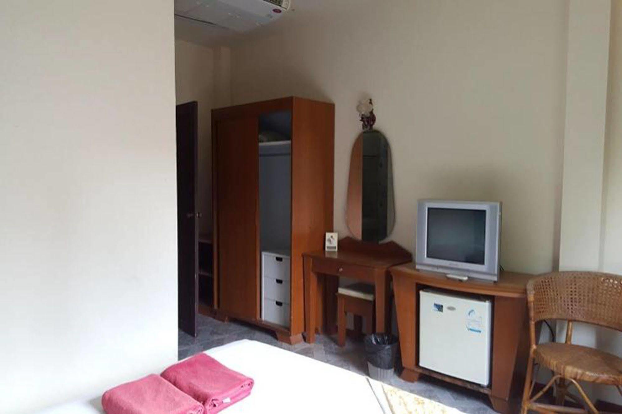 Krabi Loma Hotel Extérieur photo