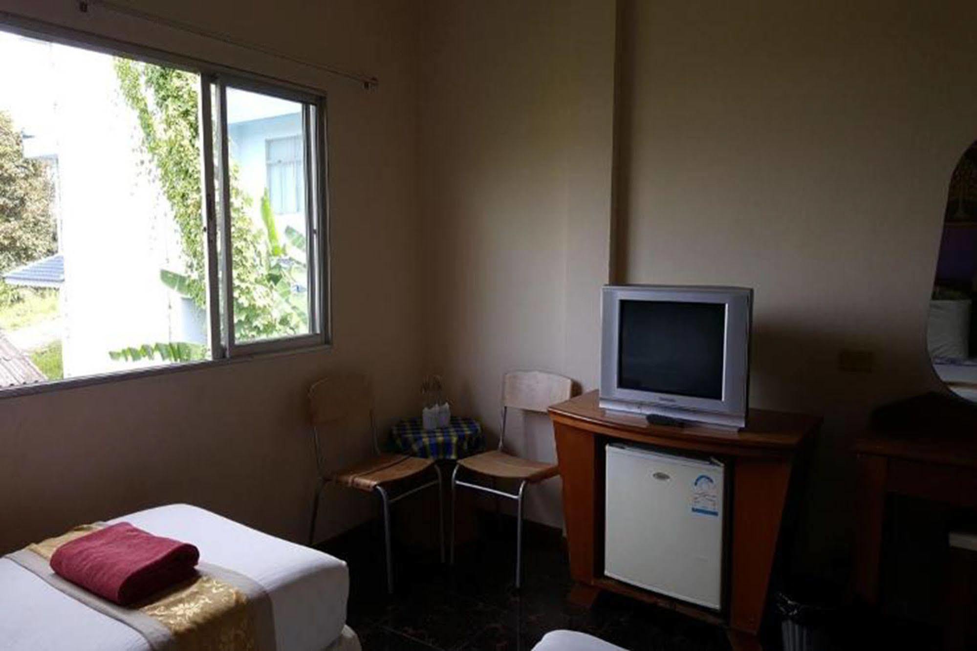 Krabi Loma Hotel Extérieur photo